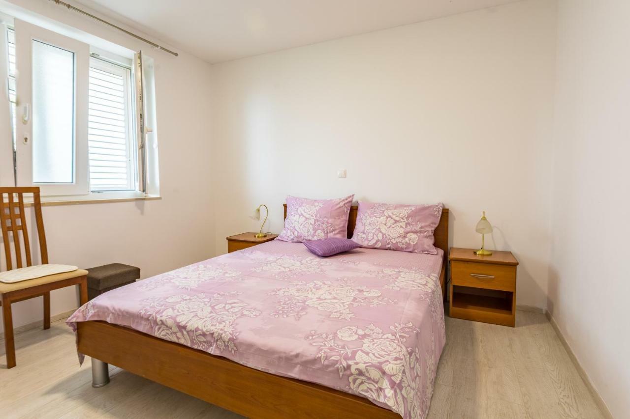Apartmani Marija Jakir Brela Exterior photo